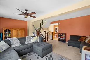 367 Murrays Ln, Pittsburgh, PA 15234 - Photo 9