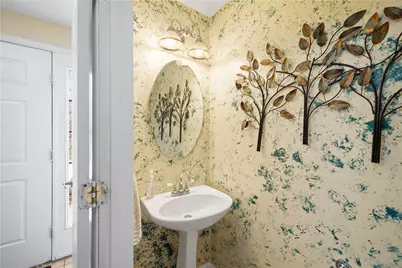 367 Murrays Lane, Pittsburgh, PA 15234 - Photo 5