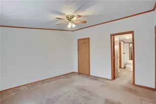 903 Chester Dr, Cranberry Township, PA 16066 - Photo 35