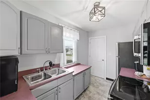 137 E Pennview St, Pittsburgh, PA 15223 - Photo 15