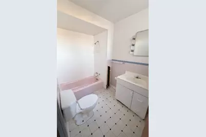 1025 Kenneth Ave, New Kensington, PA 15068 - Photo 5