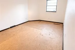 1025 Kenneth Ave, New Kensington, PA 15068 - Photo 7