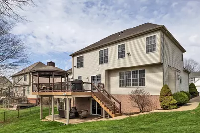 918 Gregory Ct, Cranberry Township, PA 16066 - Photo 3