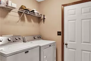 918 Gregory Ct, Cranberry Township, PA 16066 - Photo 23