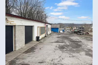 514 Taylor Street, New Castle, PA 16101 - Photo 3