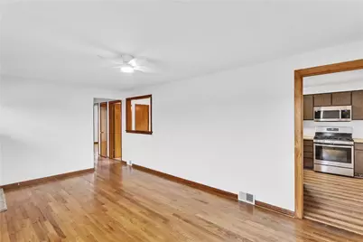 107 Tarpon Dr, Pittsburgh, PA 15212 - Photo 13