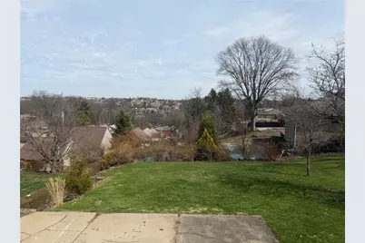 3309 Woodvue Dr, Pittsburgh, PA 15227 - Photo 23