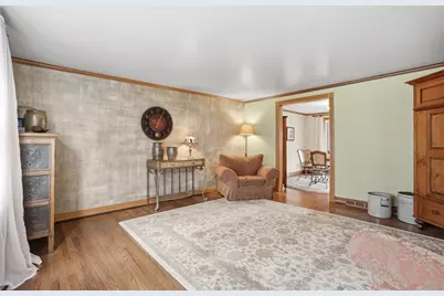 8180 Roosevelt Blvd, Pittsburgh, PA 15237 - Photo 5