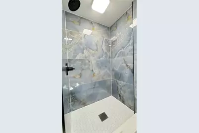 140 Orchard Dr, Pittsburgh, PA 15235 - Photo 15