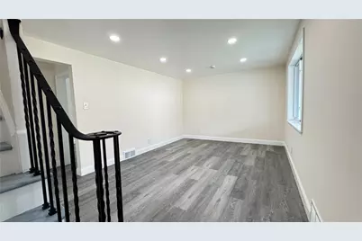 140 Orchard Dr, Pittsburgh, PA 15235 - Photo 5