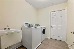 1254 Sandy Rdg Dr, Buffalo Township, PA 16055 - Photo 13