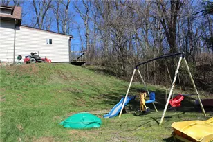 283 Duck Hollow Rd, Menallen Township, PA 15401 - Photo 3