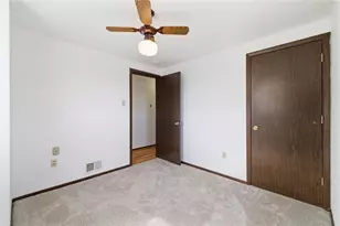 5167 Janie Dr, Pittsburgh, PA 15227 - Photo 25