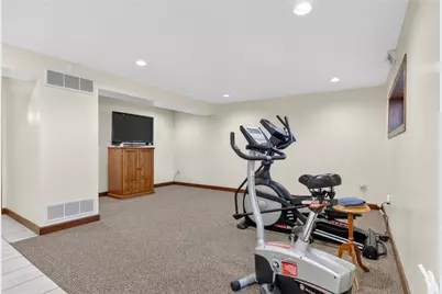 190 Portman Rd, Summit Township, PA 16002 - Photo 23