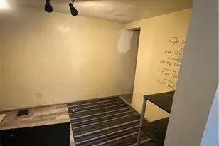 1513 Manhattan St, Pittsburgh, PA 15233 - Photo 37