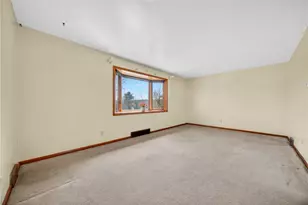 105 Clearview Dr, Economy, PA 15005 - Photo 9