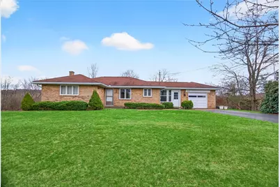 105 Clearview Dr, Economy, PA 15005 - Photo 1