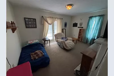 218 W Diamond St, Butler, PA 16001 - Photo 11