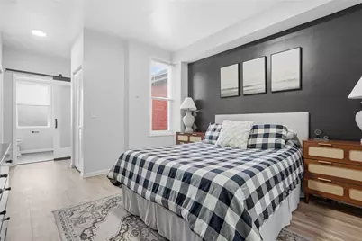 4615 Plummer Street, Pittsburgh, PA 15201 - Photo 19