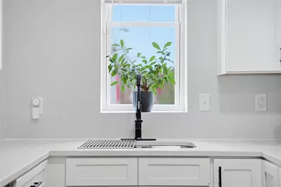 4615 Plummer Street, Pittsburgh, PA 15201 - Photo 15