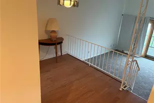 1034 Pennsbury Blvd, Pittsburgh, PA 15205 - Photo 3