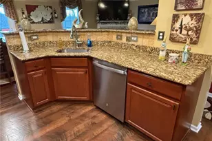 206 Cherry Bark Dr, Harrison Township, PA 15065 - Photo 13