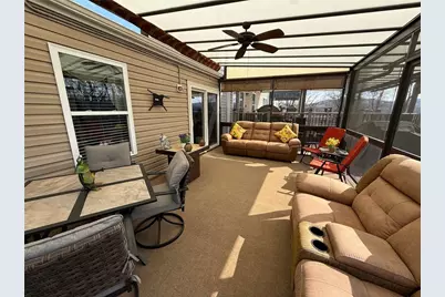 206 Cherry Bark Dr, Harrison Township, PA 15065 - Photo 5