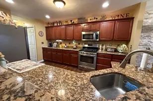 206 Cherry Bark Dr, Harrison Township, PA 15065 - Photo 9