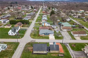 201 Golf Ave, Ellport, PA 16117 - Photo 23