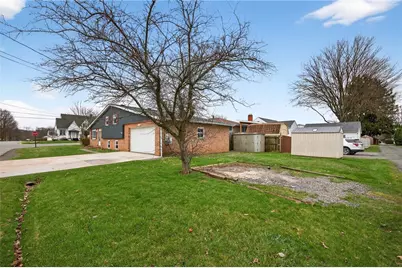 201 Golf Ave, Ellport, PA 16117 - Photo 3