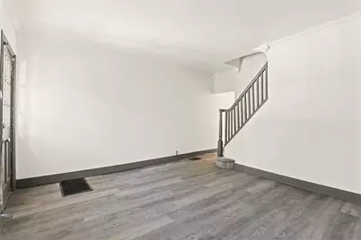 7818 Saint Lawrence Ave, Pittsburgh, PA 15218 - Photo 5