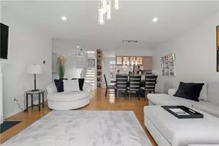 59 Waterfront Dr, Washington's Landing, PA 15222 - Photo 5