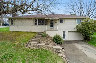 216 Pine Hill Rd, West Kittanning Boro, PA 16201 - Photo 1