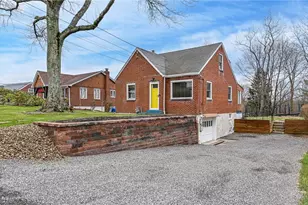 3900 Bonita Dr, Hampton, PA 15101 - Photo 1