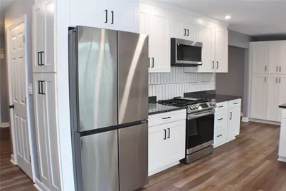 9462 Peebles Road, Pittsburgh, PA 15101 - Photo 3