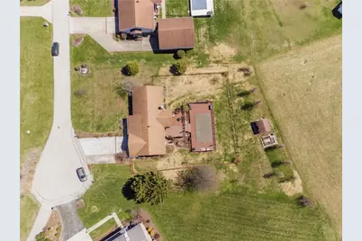 1753 Lexington Ave, Menallen Township, PA 15401 - Photo 5