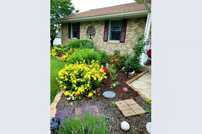 1753 Lexington Ave, Menallen Township, PA 15401 - Photo 5