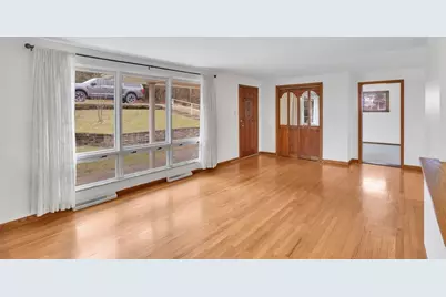 15 Pleasant Dr, Monessen, PA 15062 - Photo 9