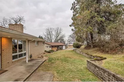 15 Pleasant Dr, Monessen, PA 15062 - Photo 3