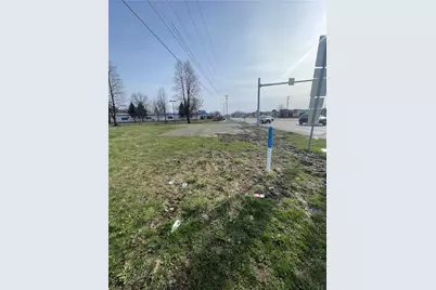 339 S Hermitage Rd, Hermitage, PA 16148 - Photo 11