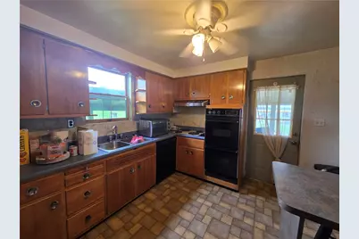 1356 Connellsville Rd, North Union Township, PA 15456 - Photo 5