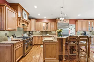 151 Rock Haven Ln, Pittsburgh, PA 15228 - Photo 11