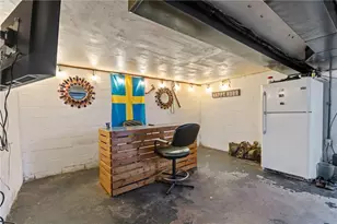 26 Edinburg Dr, Pittsburgh, PA 15235 - Photo 25