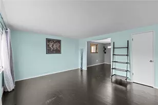 26 Edinburg Dr, Pittsburgh, PA 15235 - Photo 7