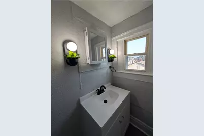 241 E 18th Ave, Homestead, PA 15120 - Photo 17