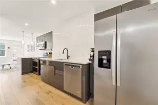 317 39th St, Pittsburgh, PA 15201 - Photo 5