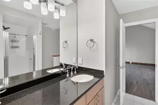 1585 Stone Mansion Dr, Pittsburgh, PA 15143 - Photo 27