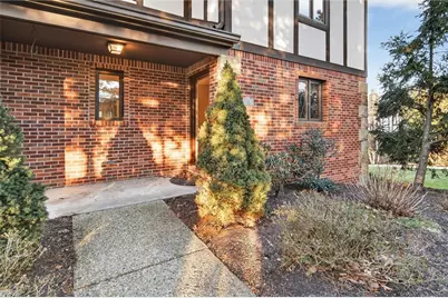 1585 Stone Mansion Dr, Sewickley, PA 15143 - Photo 3