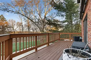 1585 Stone Mansion Dr, Pittsburgh, PA 15143 - Photo 11