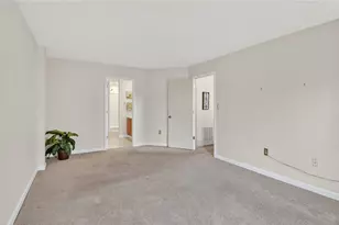 7081 Clubview Dr, South Fayette, PA 15017 - Photo 13